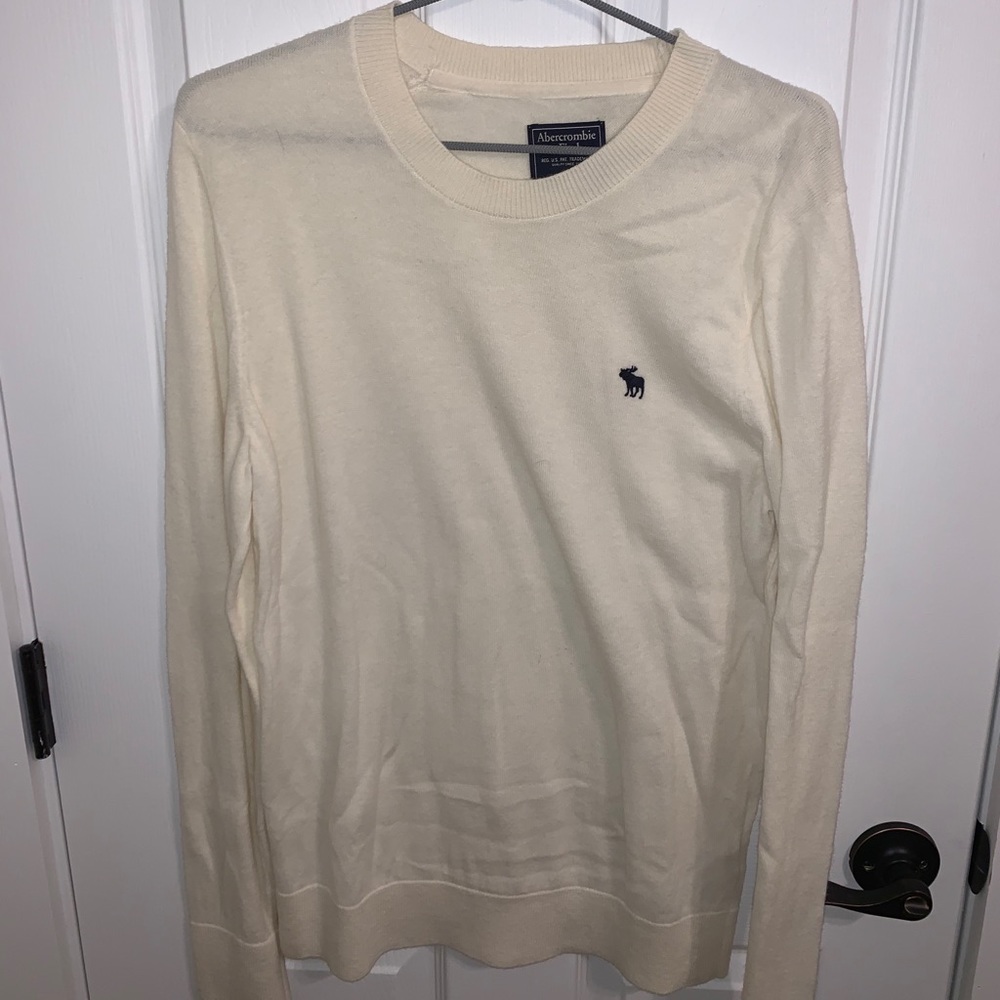 Men’s Abercrombie and Fitch Sweater